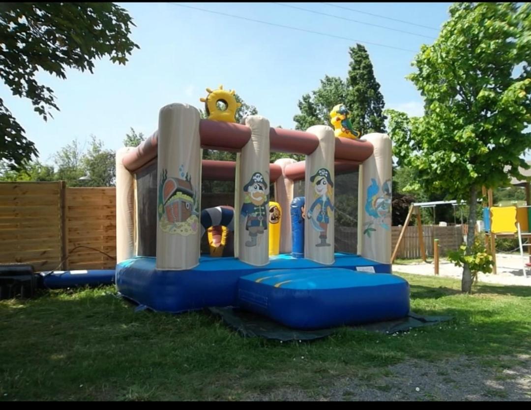 Mobil-Home Le Petit Paradis Vendeen Camping 3 Etoiles 7Km Des Plages Avrille  ภายนอก รูปภาพ